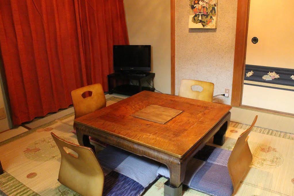 Guesthouse Higashiyama Kyoto Exterior foto